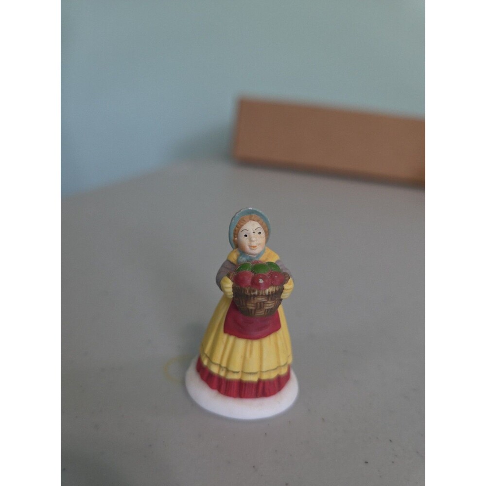 Department 56 Heritage Village Spirit Of Giving Lady Apple Basket Replace 5832-2